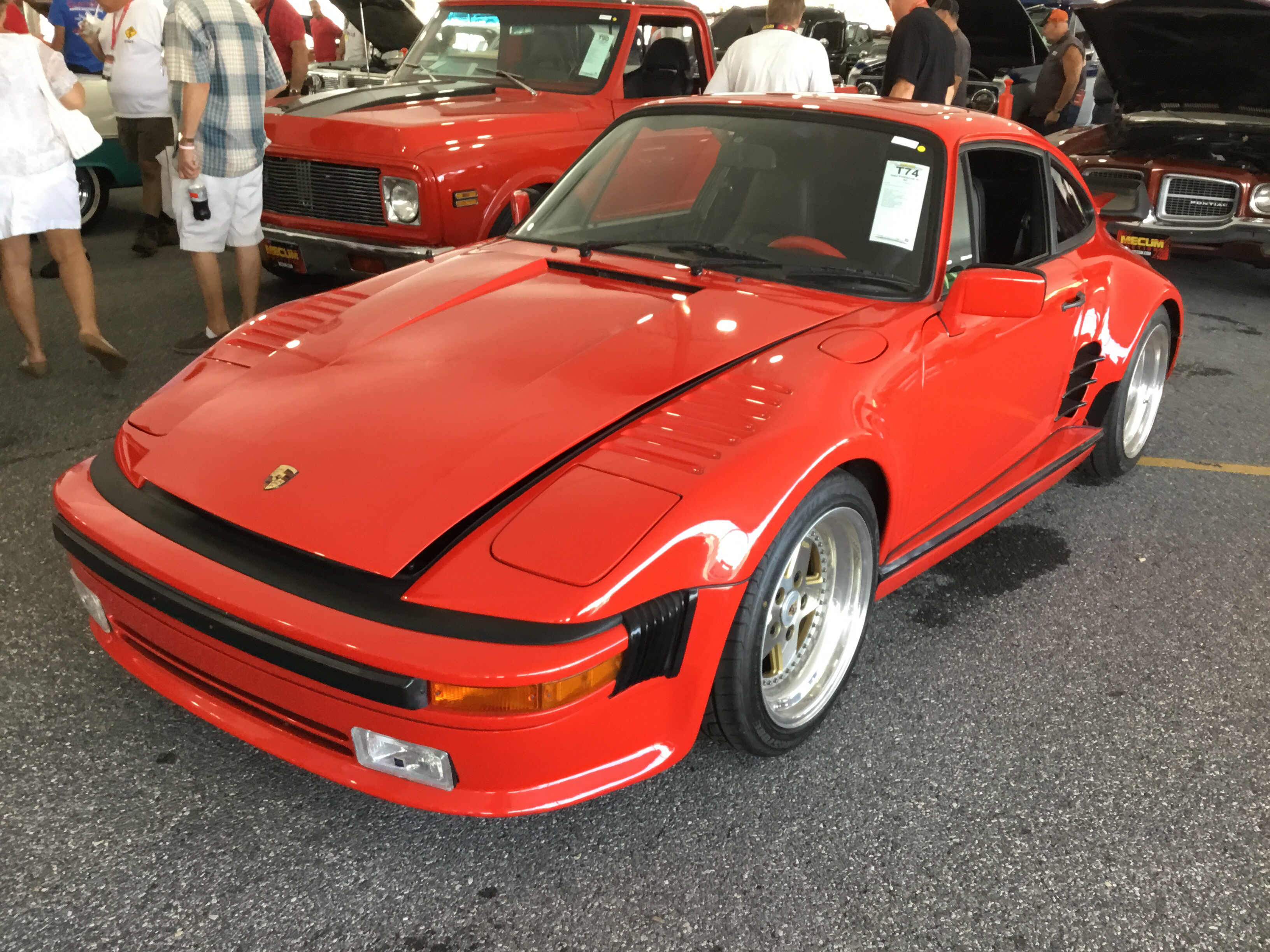 1983 Porsche 911 VIN WP0ZZZ91ZDS101337 | Hagerty Valuation Tools®